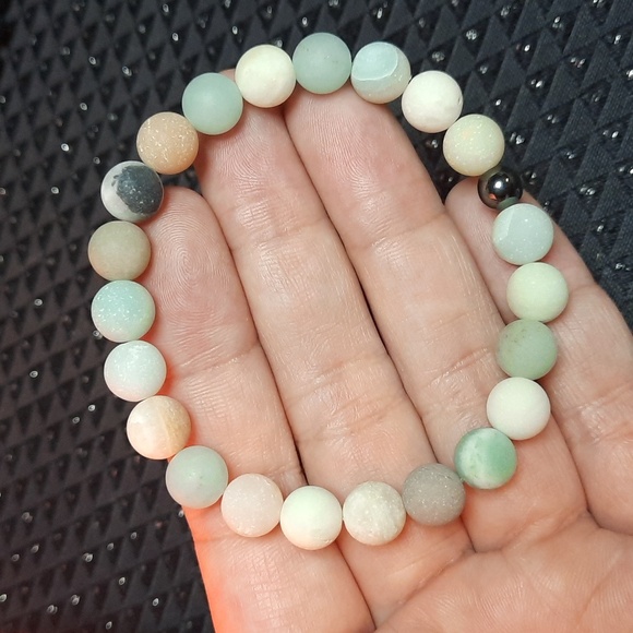 8mm Matte Amazonite Bracelet - Picture 1 of 5